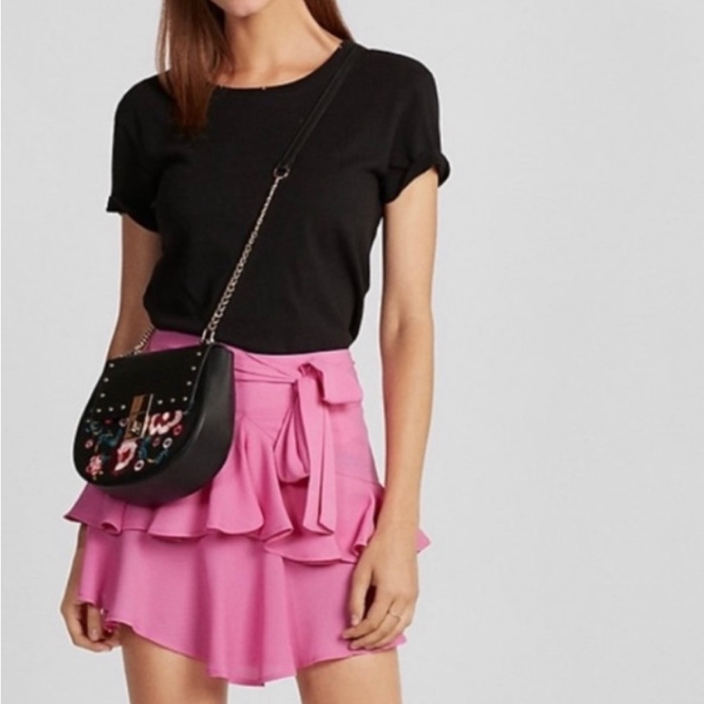 Express flowy pink skirt